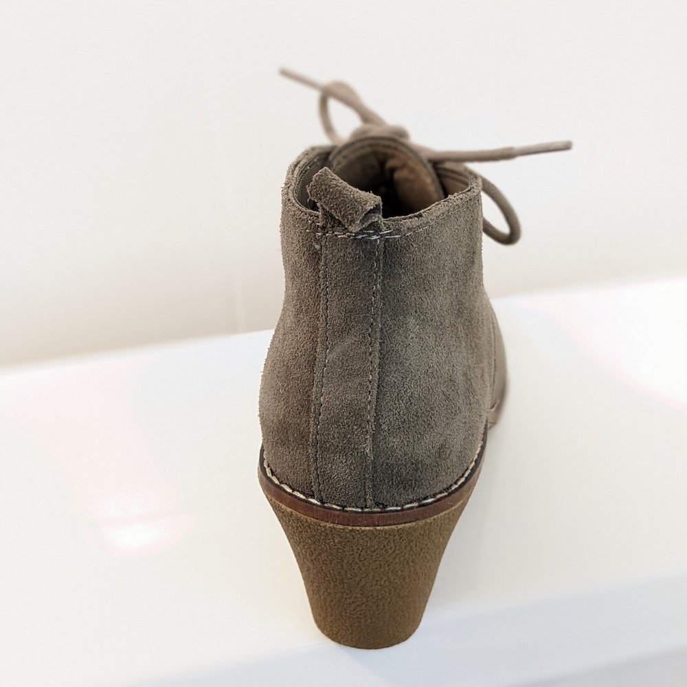 Suede wedges by White mountain - Picture 5 of 16